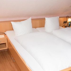 Deluxe Zimmer mit Kingsize-Bett